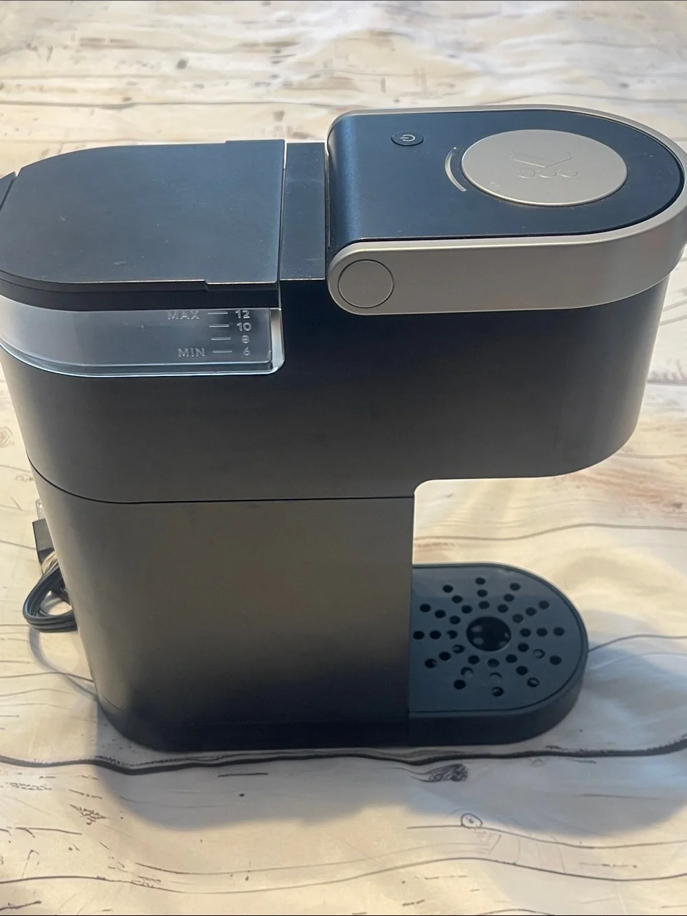 Keurig Mini Plus K-cup Pod Coffee maker Preowned